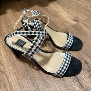 White House Black Market Gingham Strappy Heels 7.5